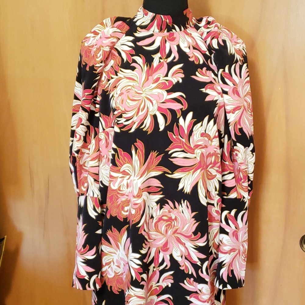 NWOT Who What Wear Wallpaper Mums Dress size Small